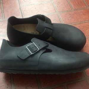 Birkenstock black shoes